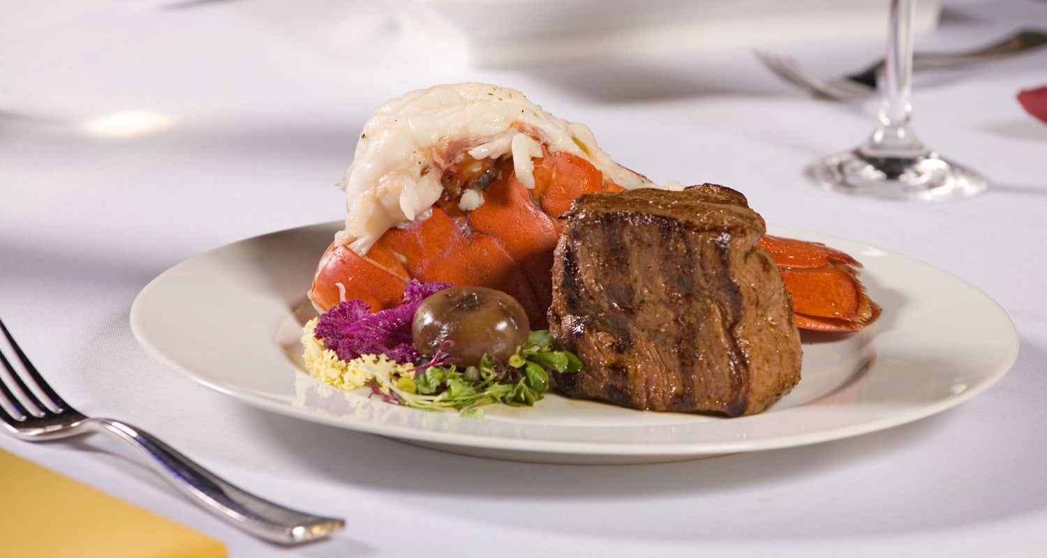 Dining Facilities in Lake Opechee Inn and Spa, New Hampshire